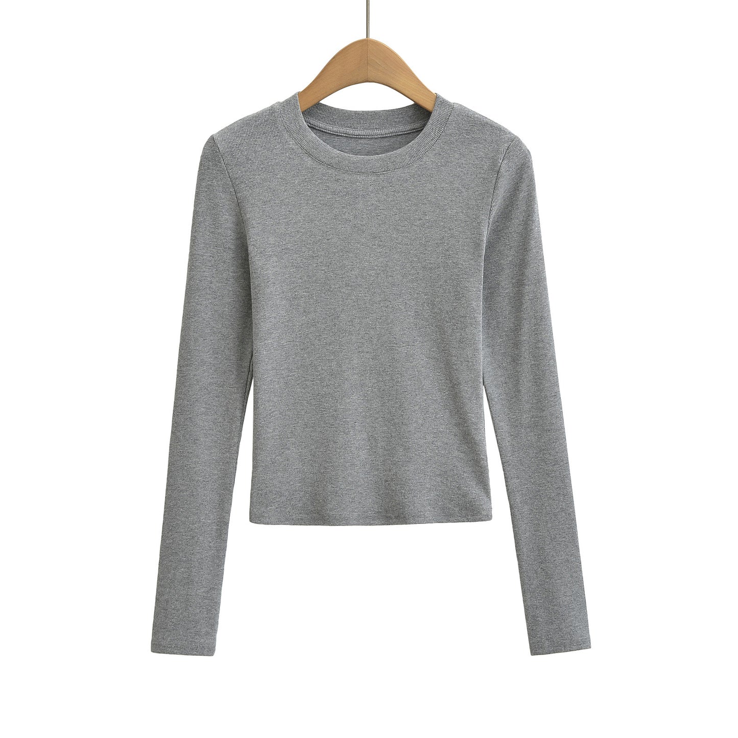 Round neck slim fit long sleeved T-shirt
