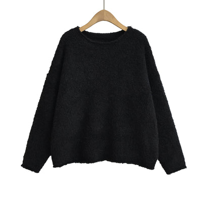 Round neck pullover loose long sleeved sweater