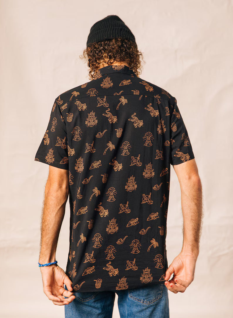 Spicy Noods Fun Mens & Womens Tropical Button-Up Top