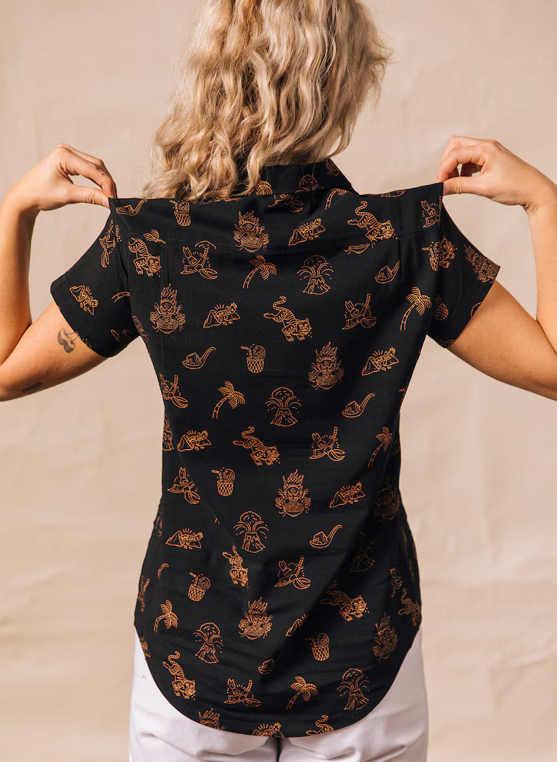 Spicy Noods Fun Mens & Womens Tropical Button-Up Top
