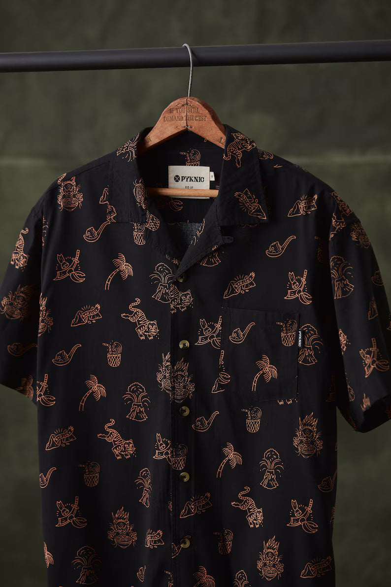 Spicy Noods Fun Mens & Womens Tropical Button-Up Top
